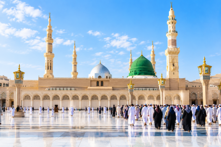 15 Days Umrah Package From Mumbai – 2026 (Gold Plus)